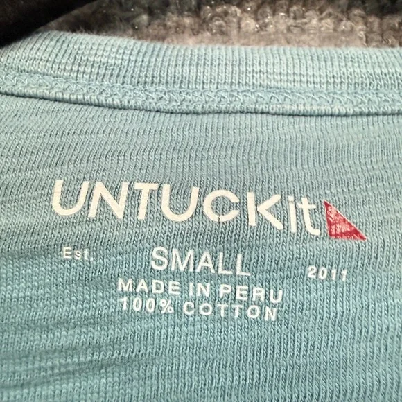 Untuckit Henley Shirt Mens Small Blue Slub Cotton Long Sleeve Tshirt Casual - Picture 5 of 7
